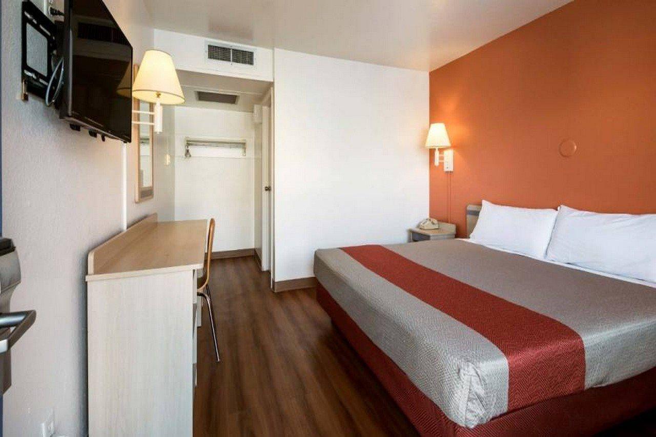Motel 6 Wendover Dış mekan fotoğraf
